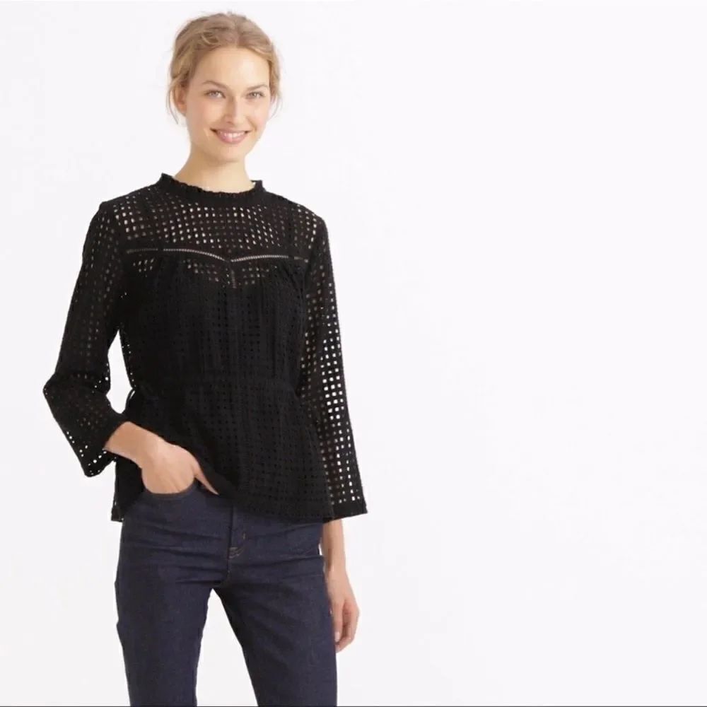 Point Sur J. Crew Black Eyelet Lace Top Long Sleeve Cinch Tie Waist 2